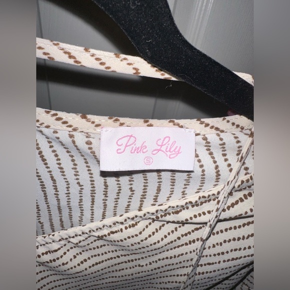 Worn Once Pink Lily Casual Striped Romper - Picture 5 of 7